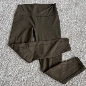 Fabletics Powerhold Forest Green 7/8 Leggings